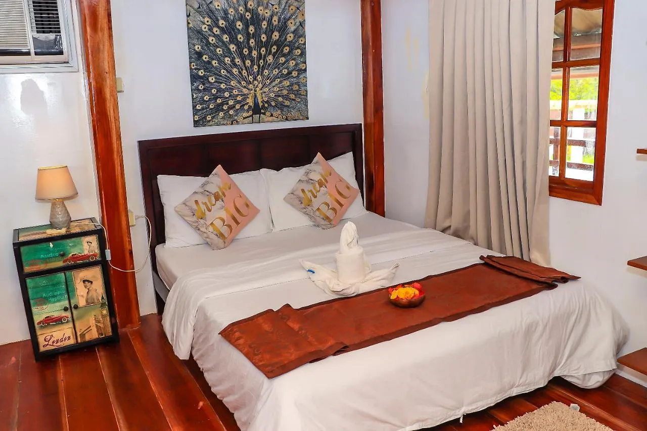Ananda Resort Panglao 2*,